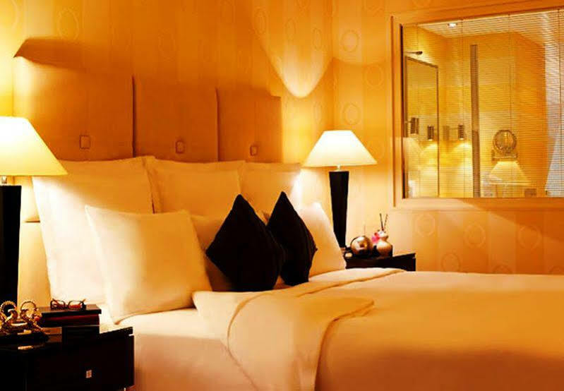 Renaissance By Crystall 5* Atyrau